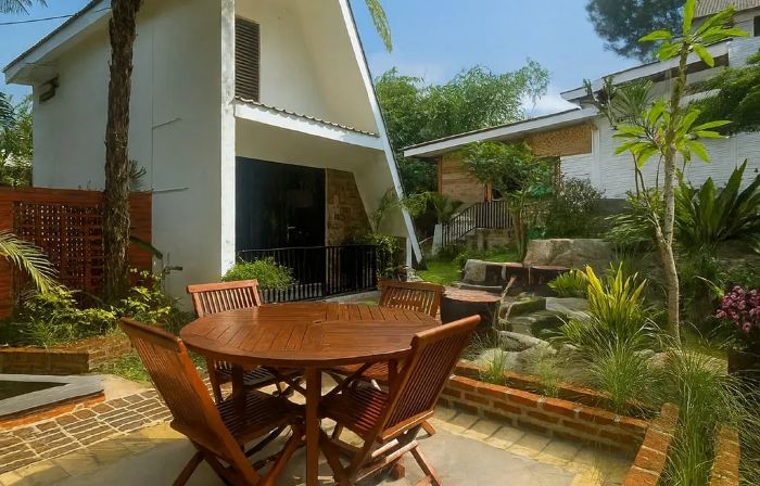 Aya Resort Ciater Near Sariater Hotspring