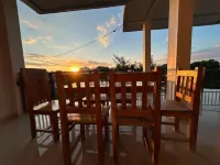Four-G Homestay & Komodo Tour - sarapan