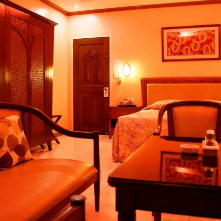 Pacific Breeze Hotel and Resort