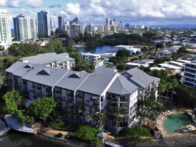 Paradise Island Resort