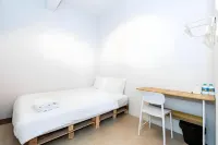 Mitr Inn Sukhumvit Soi 2 - Condos