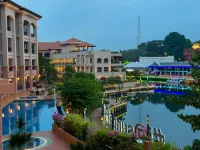 CasaDeRio Residences DeluxRiverSuite Walk5minsToJonkerSt By Heystay Management - Holiday Apartments