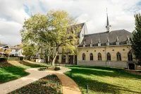 Hotel Kint Hotels near Valkenburg Castle Ruins