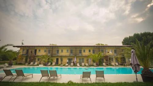 Agriturismo Dolce Luna Hotels in Settimo Milanese