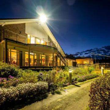 Gut Heckenhof Hotel & Golfresort an der Sieg Gmbh & Co. KG Отели в г. Айторф
