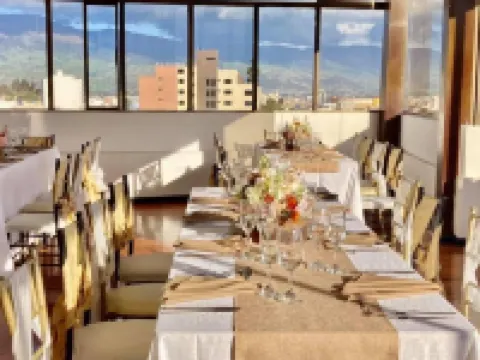 Hotel El Cisne Internacional Hoteles en Riobamba