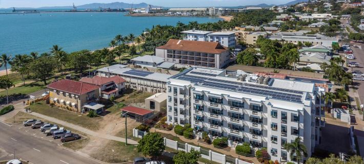 Madison Ocean Breeze Apartments Hotels in Townsville