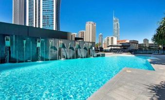 Circle on Cavill - Hosted by Coastal Letting Co.