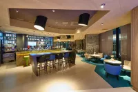 Novotel Krasnoyarsk Tsentr Hotel - バー