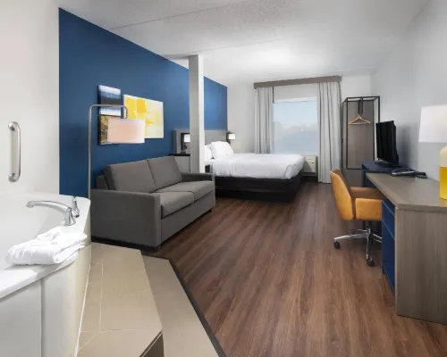 Comfort Suites Outlet Center Hotels in Asheville