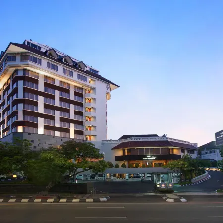 Hotel Santika Premiere Semarang