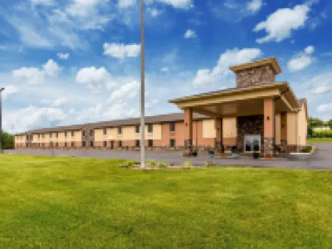 Quality Inn Newton at I-80 Hotels in Newton