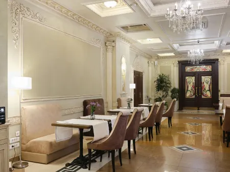 Европа Отели рядом с достопримечательностью «улица Карла Маркса»