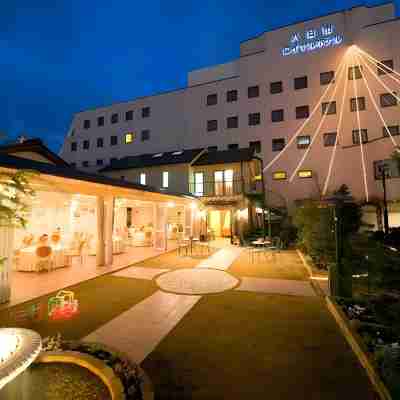 八日市ロイヤルホテル Hotel Exterior