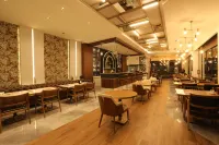 因西帕克酒店 - 早餐