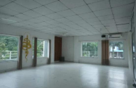 12 Monks Rishikesh Hostel