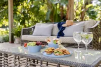 Perry's Bridge Hollow Boutique Hotel - Airport Shuttle