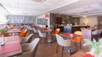 Hotel 10 Palmas - 3-Star