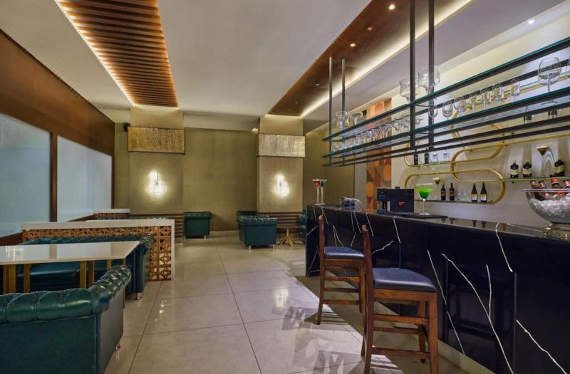 Essentia Luxury Hotel Indore photo 4