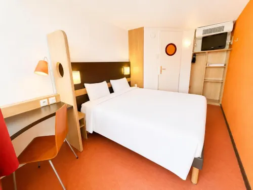 Premiere Classe Troyes Sud - BUCHÈRES - 2-Star