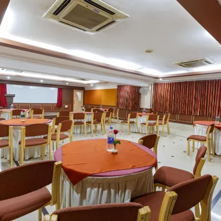 Hotel Woodland