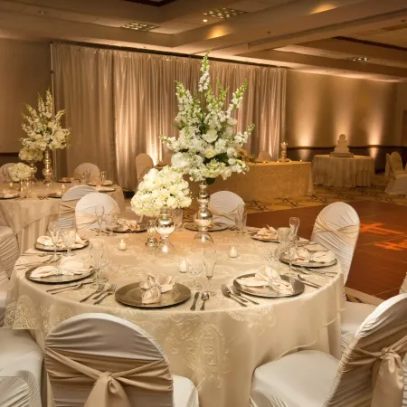 DoubleTree by Hilton Dayton Fairborn