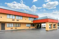 Ramada by Wyndham Coquitlam Hotels in New Westminster