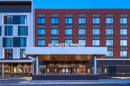 AC Hotel Waco Downtown Отели в г. Уэйко