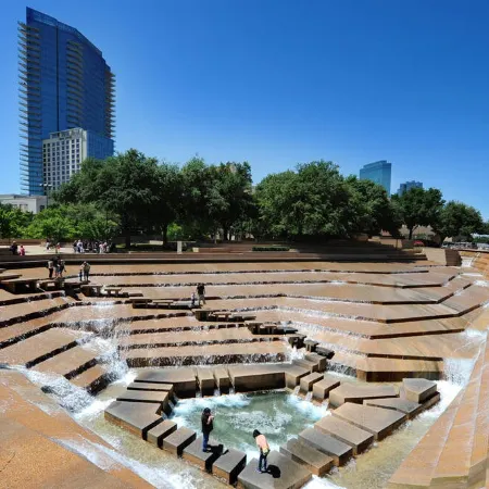 Courtyard Dallas Arlington/Entertainment District