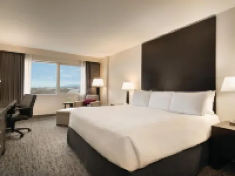 Radisson Hotel Vancouver Airport Hotels in Richmond