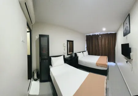 Power Hotel Отели рядом с достопримечательностью «Homestay Penang Palm Court»