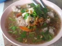 Bangsaen Royal Beach by Preyaluk