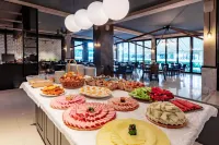 Hotel Pela - Bữa sáng