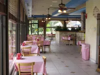 Maingate Lakeside Resort Hotels in Kissimmee