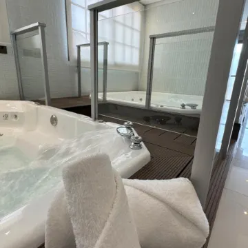 Guemes Hotel & Spa