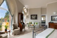 Hotel Caesar Augustus - balcony