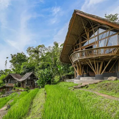 Keuma Villa & Resto Jatiluwih by The Lavana Hotels near Batukaru Temple