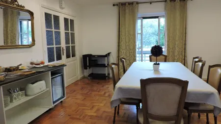 Estalagem da Liberdade Отели в г. Регенгу