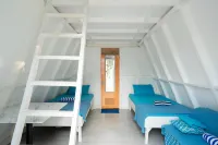 Costas de Liwa Bar & Beach Resort Hotels in San Narciso