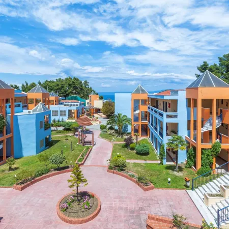 Atrium Hotel
