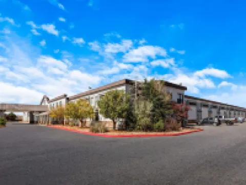 Quality Inn & Suites Hotels in Craig