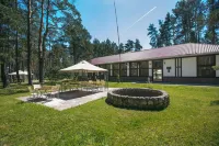 Lukomorie Hotels in Pechorsky District