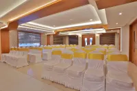 Lagoona Beach Resort, Kovalam