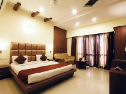 Royal Residency Hotel