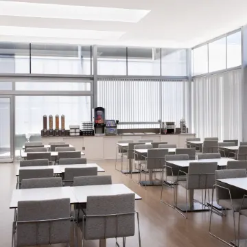 Holiday Inn Express MADRID - LEGANES by IHG Отели рядом с достопримечательностью «Авиа База Хетафе»