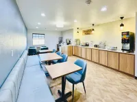Sleep Inn & Suites Searcy Near University - breakfast