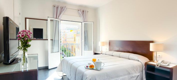 Hotel Madrid de Sevilla โรงแรมในเซบิยา