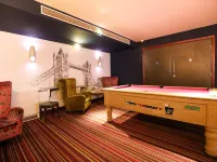 Safestay London Elephant & Castle Hotels near The Oval
