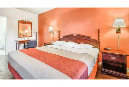 Motel 6 Windsor, on