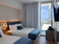 Dolce by Wyndham Miami Beach Hotels in Miami Beach